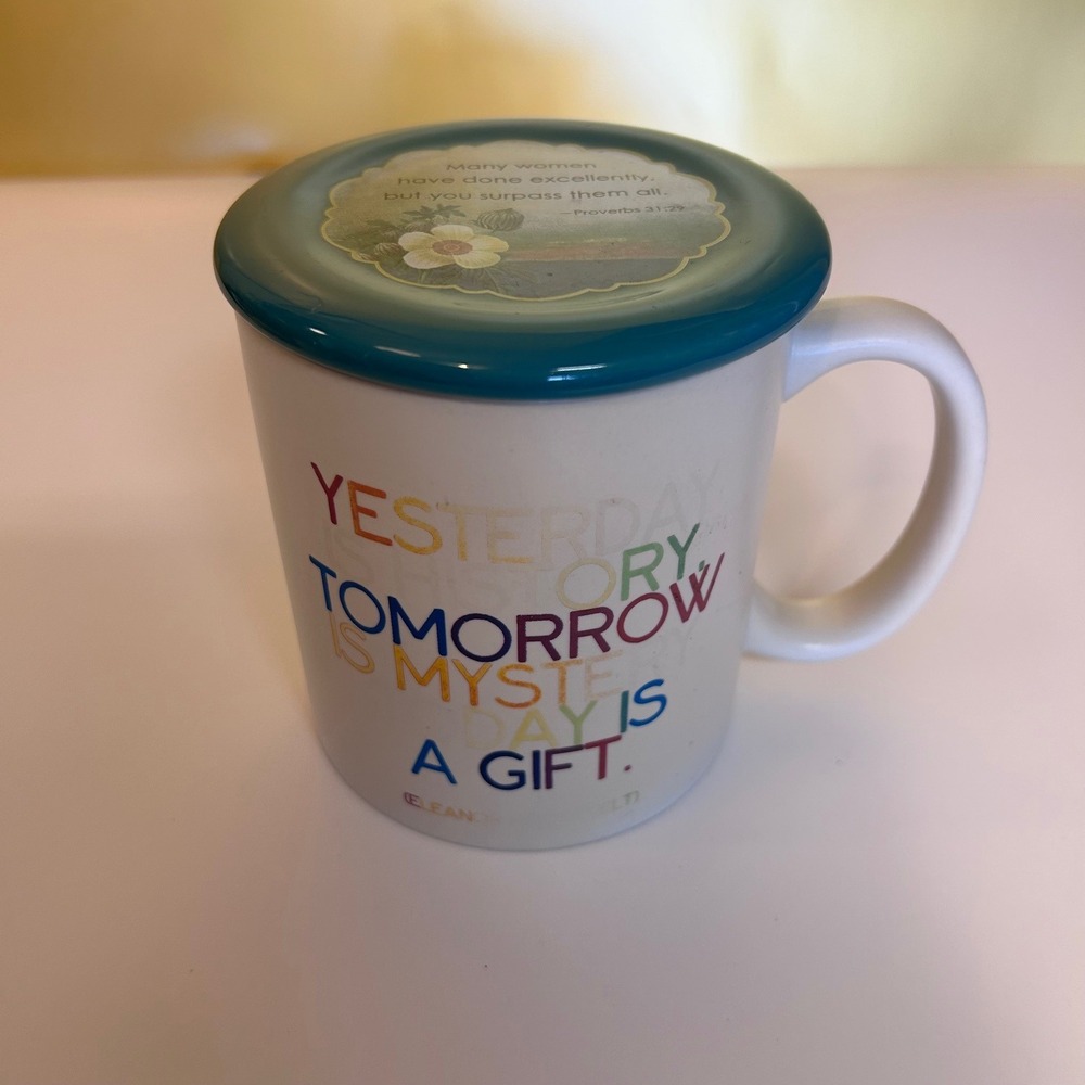 Quotable Mugs Proverbs 31 29 Mug with Lid Christian Encouragement‎ Gift